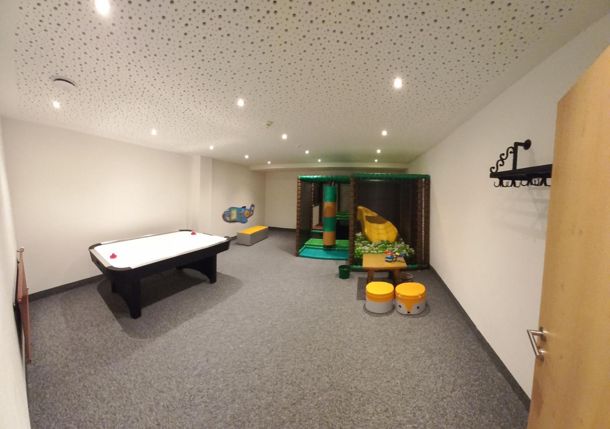 Jaeger Zillertal Hotel