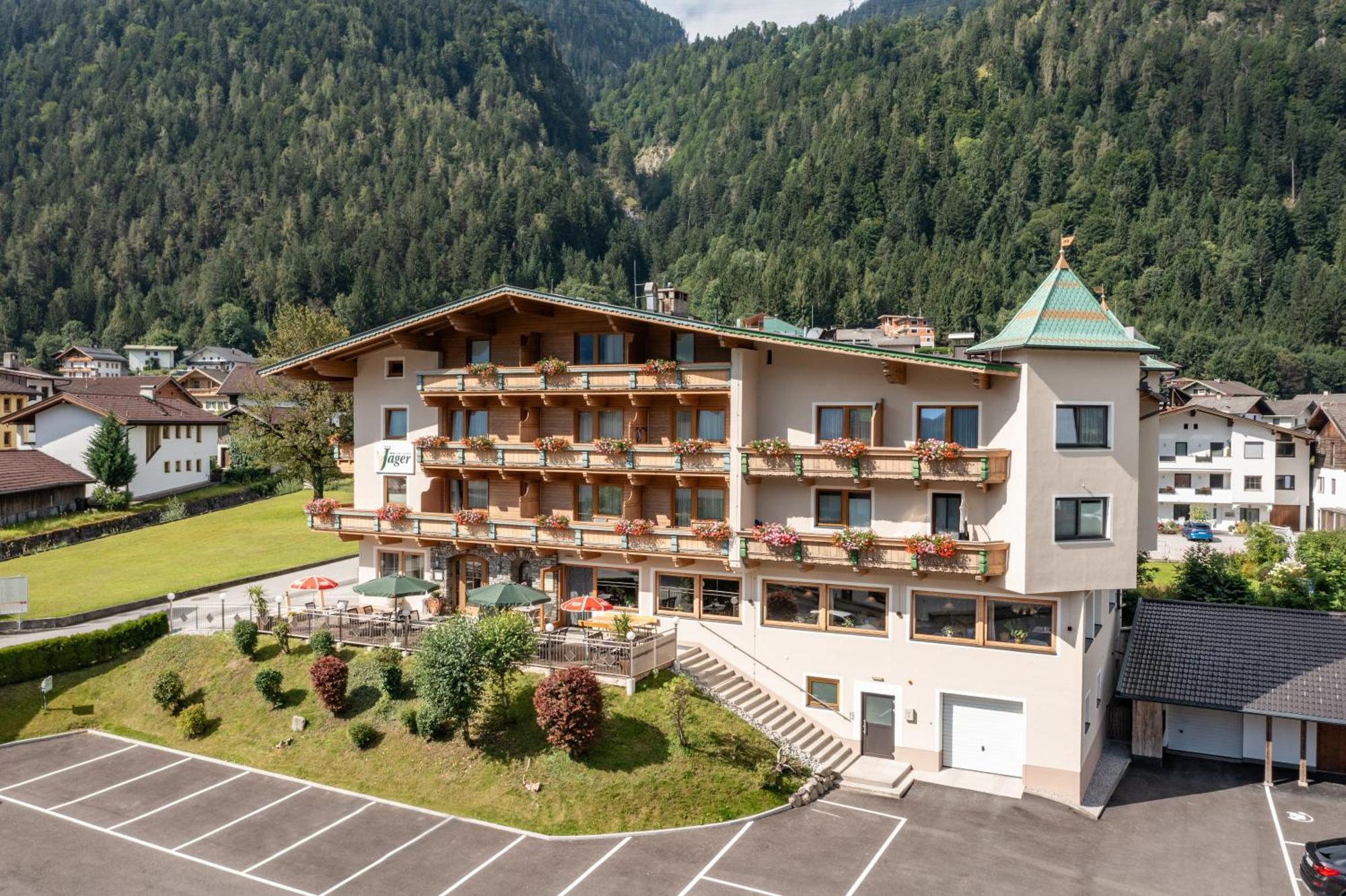 Jaeger Zillertal 3* Schlitters